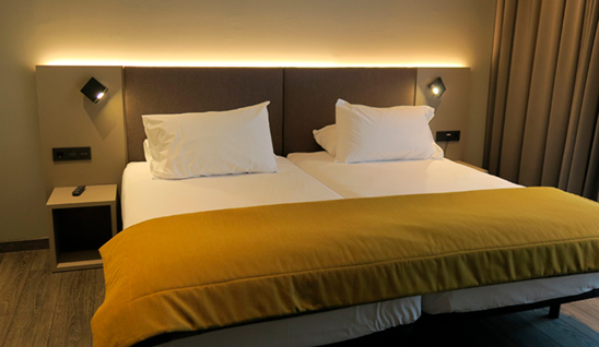Reforma habitacio hotel Tarragona 2020